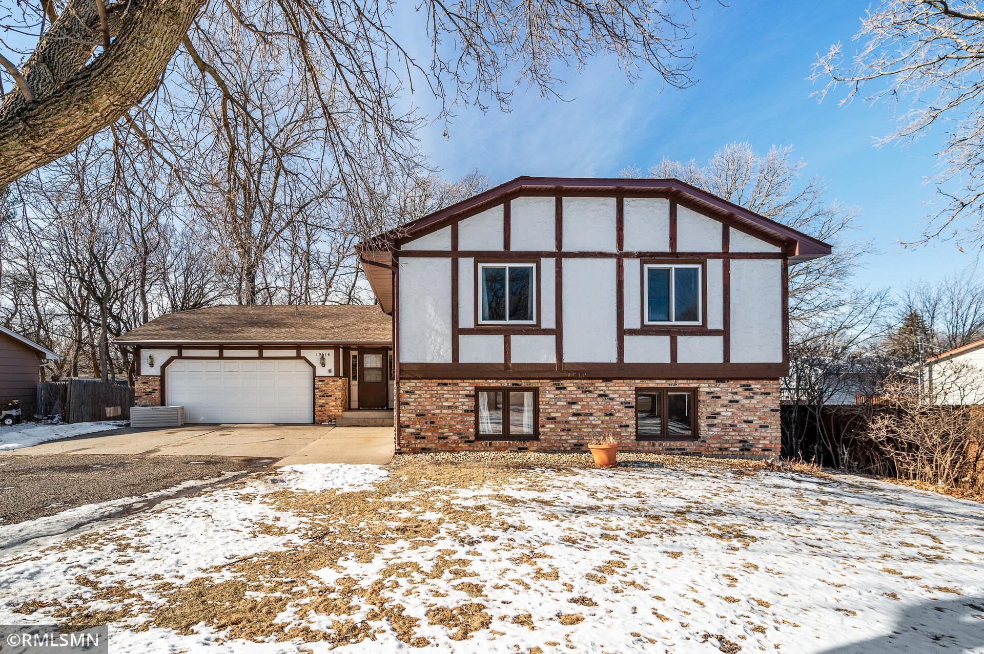 10616 Foley Boulevard, Coon Rapids, Minnesota image 2