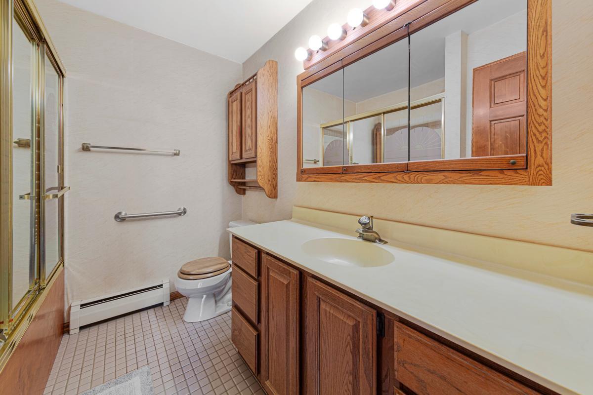 5440 Three Points Boulevard #536, Minnetonka, Minnesota image 14