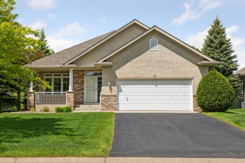 Townhouse For Sale - 19077 Inman Trail<br/> Dakota County, Lakeville, MN 55044