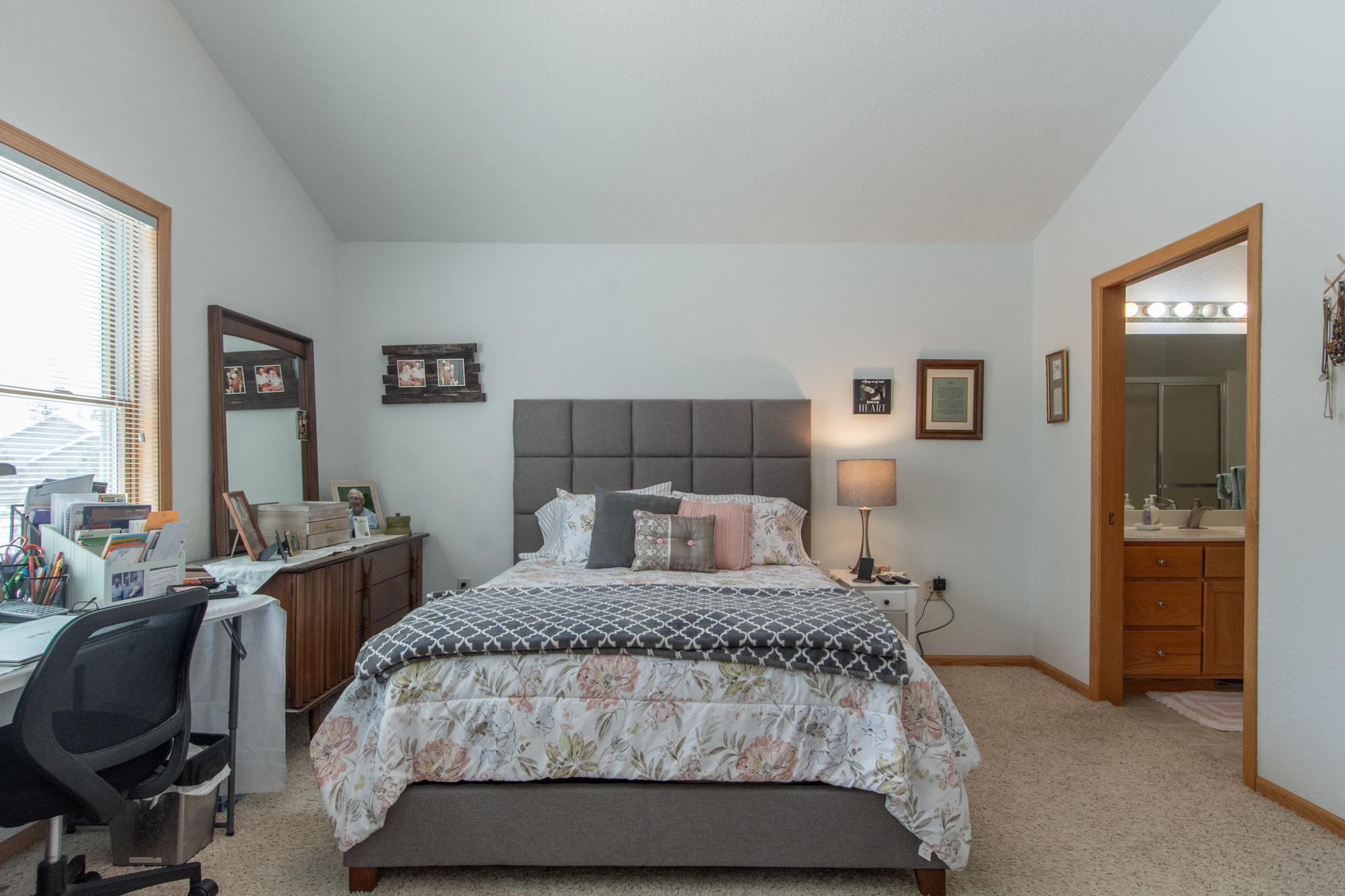 8191 Hinckley Court, Baxter, Minnesota image 32