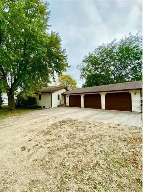 Homes For Sale - 110 N Grant Street<br/> Lyon County, Taunton, MN 56291