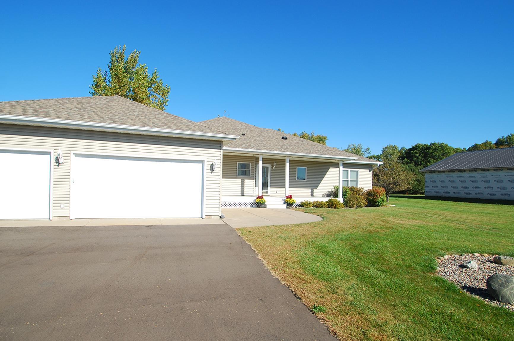 576 128th Avenue, Hudson, Wisconsin image 6