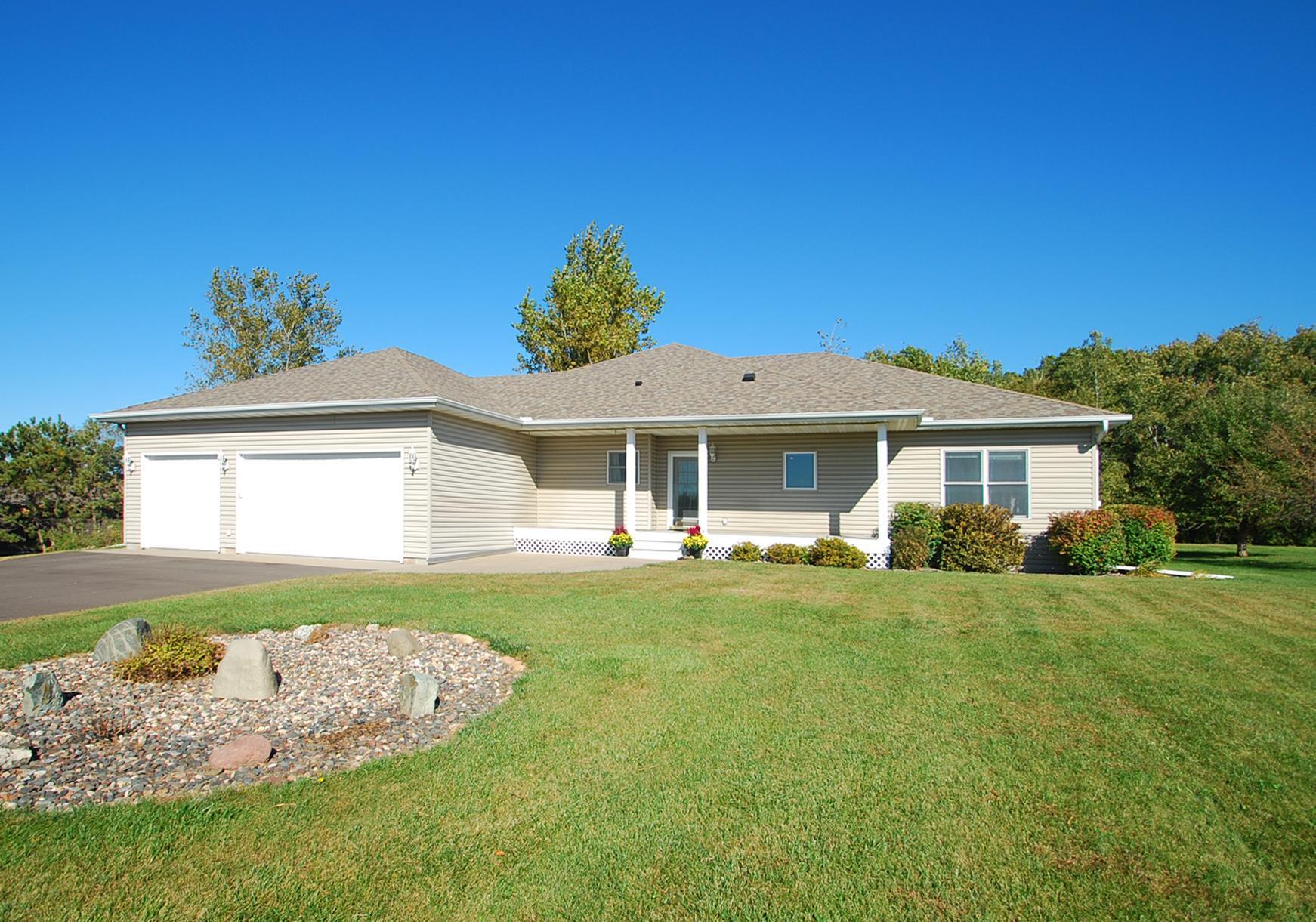 576 128th Avenue, Hudson, Wisconsin image 4