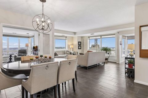 Condo For Sale - 168 6th Street<br/> Saint Paul, MN 55101