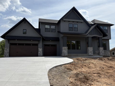 Homes For Sale - 11379 Masters Street<br/> Lake Elmo, MN 55042