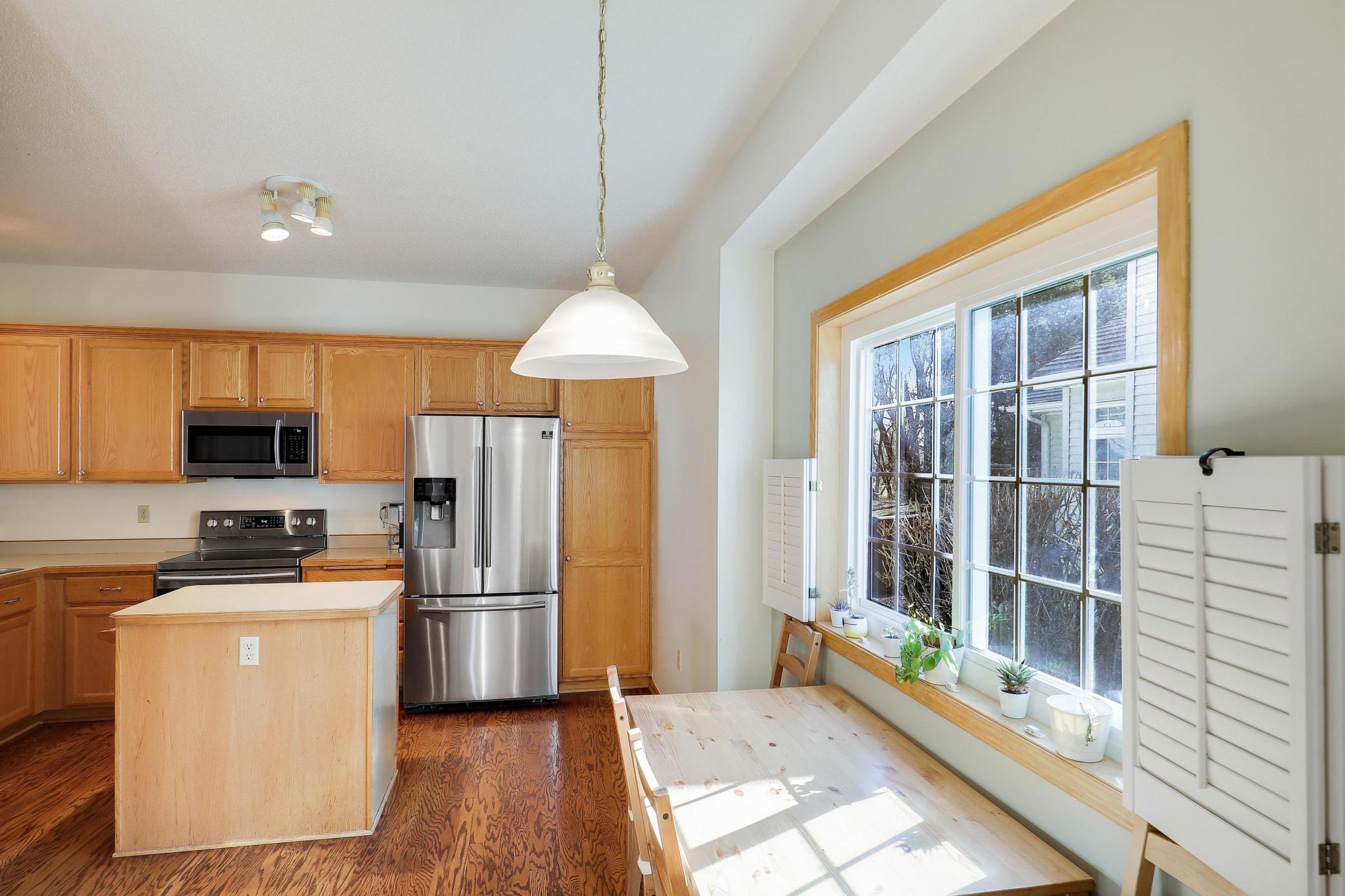 4220 Lawndale Lane, Minneapolis, Minnesota image 6