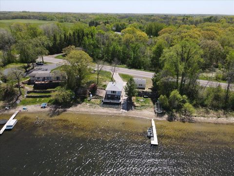 Homes For Sale - 11958 Chisago Boulevard<br/> Chisago City, MN 55013