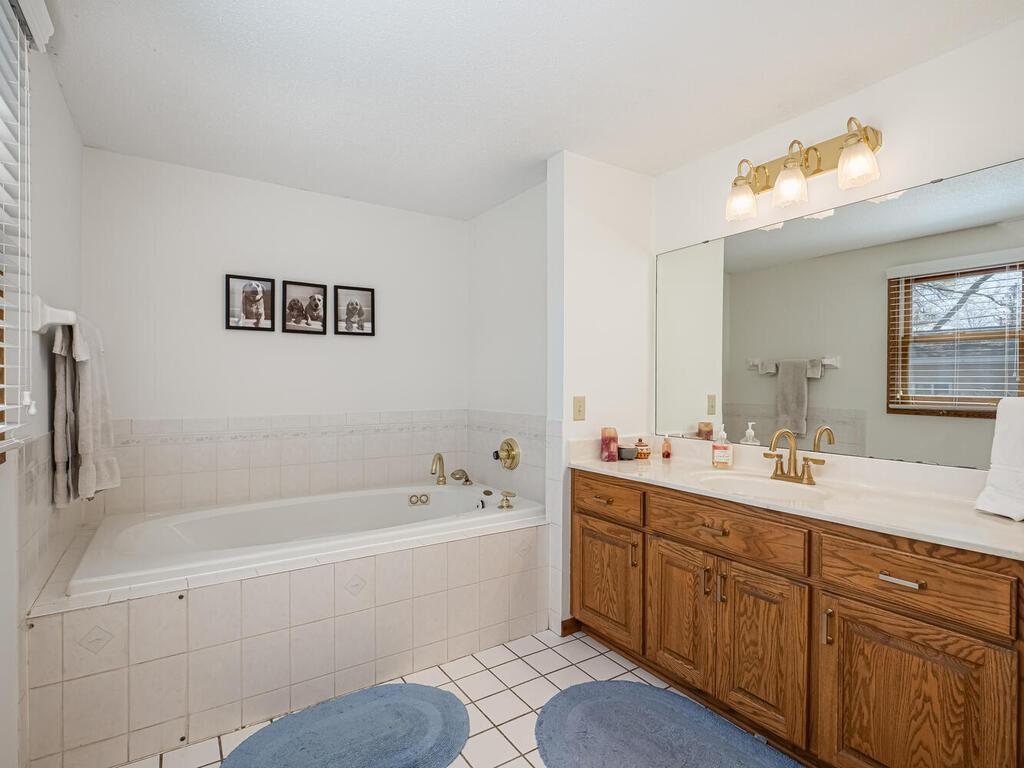 926 Park Street, Anoka, Minnesota image 16