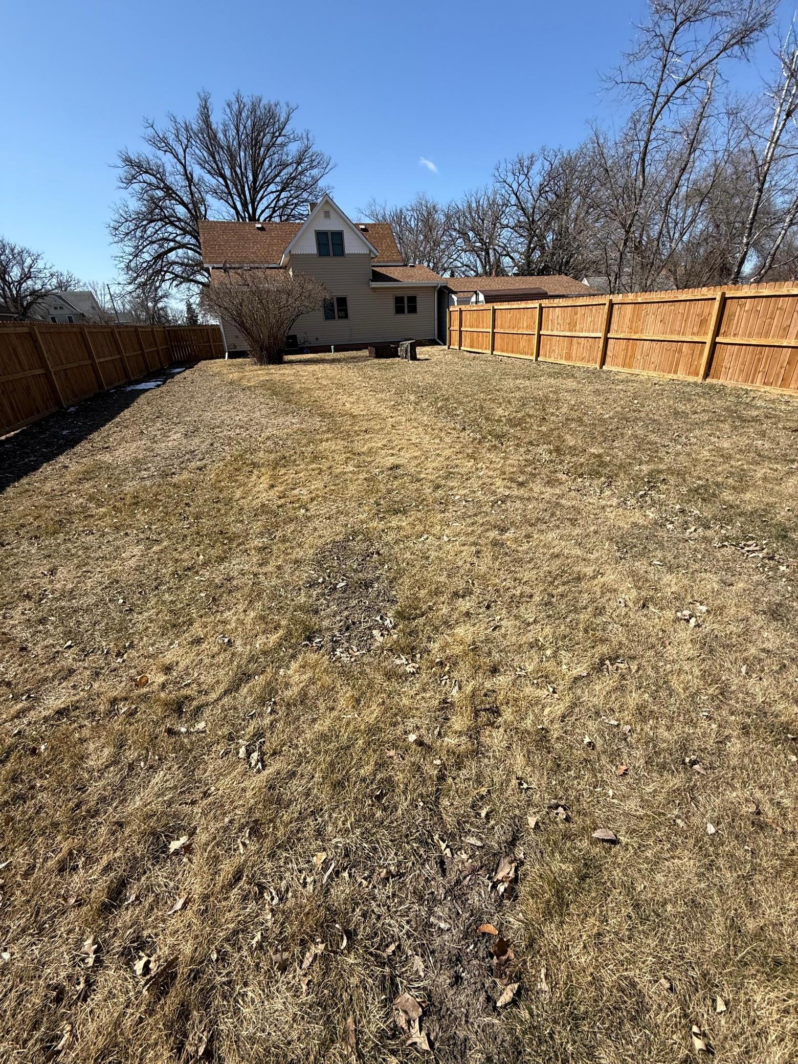 715 1st Street, Thief River Falls, Minnesota image 8