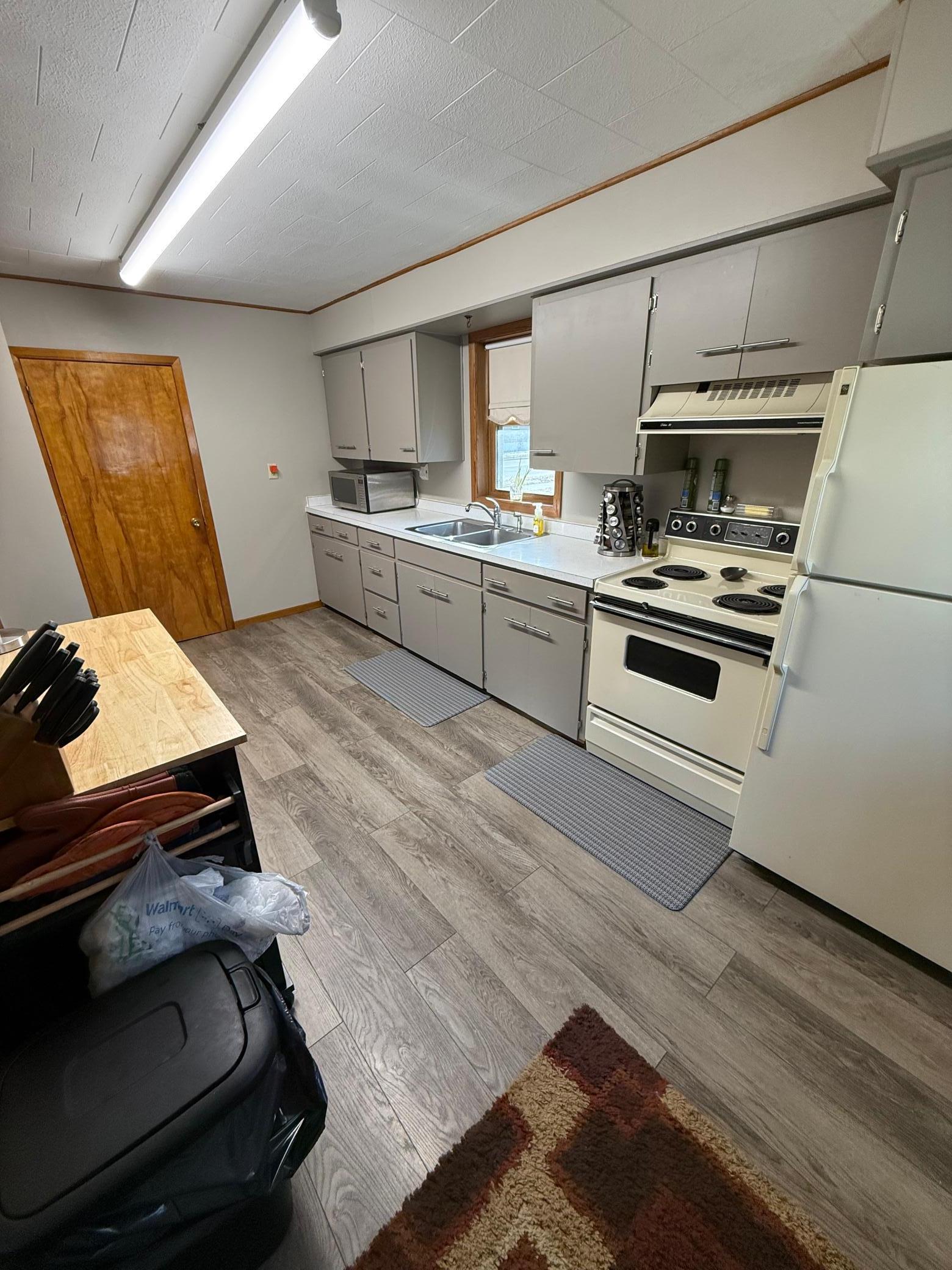 715 1st Street, Thief River Falls, Minnesota image 17
