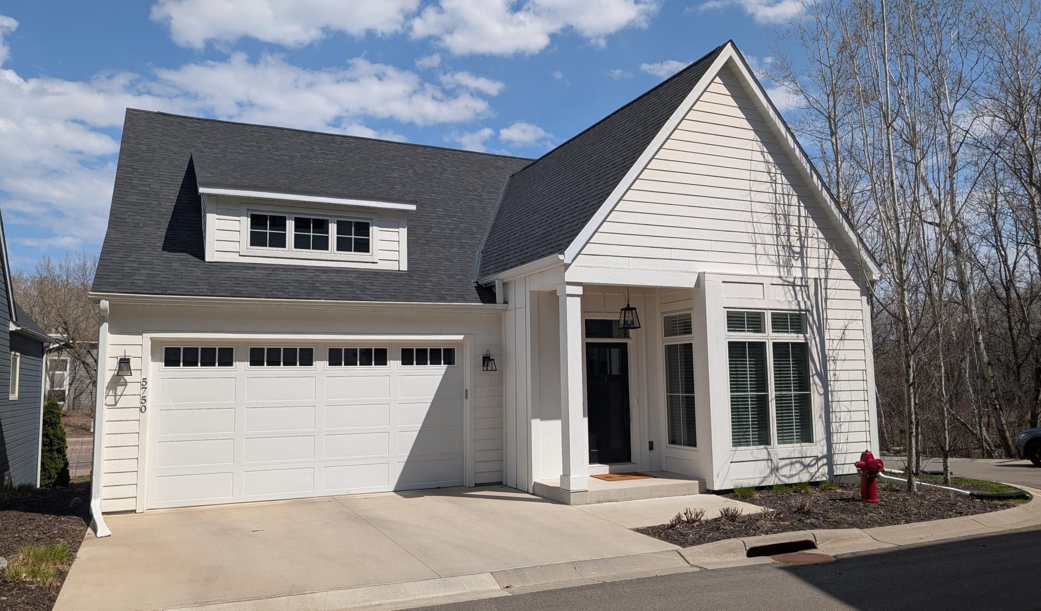 5750 Shady Oak Road, Hopkins, Minnesota image 1