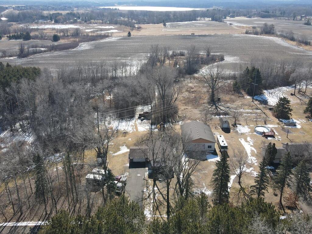 1528 Holly Drive, Hugo, Minnesota image 2