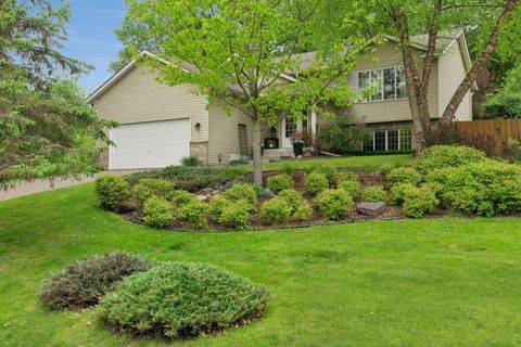 Homes For Sale - 589 Mcknight Road<br/> Saint Paul, MN 55119