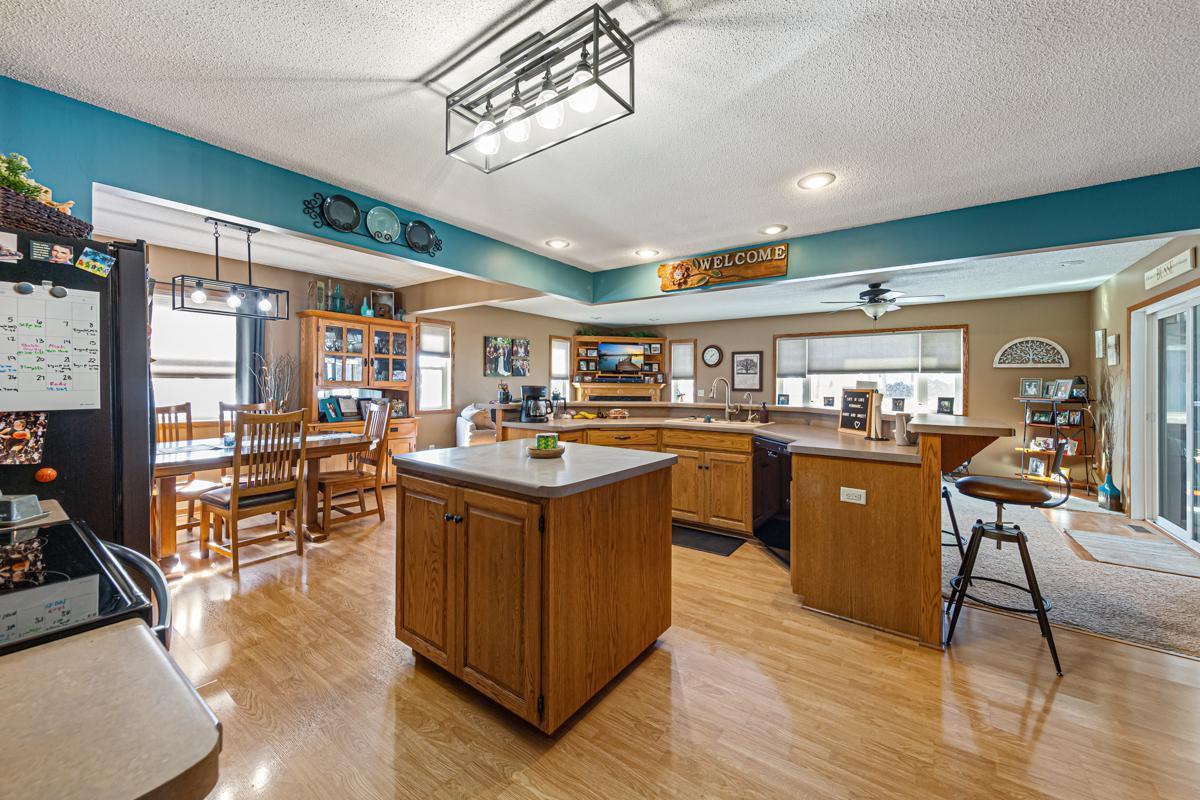 410 N Brown Street, Winthrop, Minnesota image 14