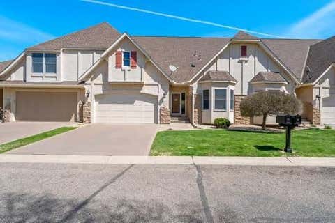 Townhouse For Sale - 206 Stonebridge Lane<br/> Dakota County, Saint Paul, MN 55118