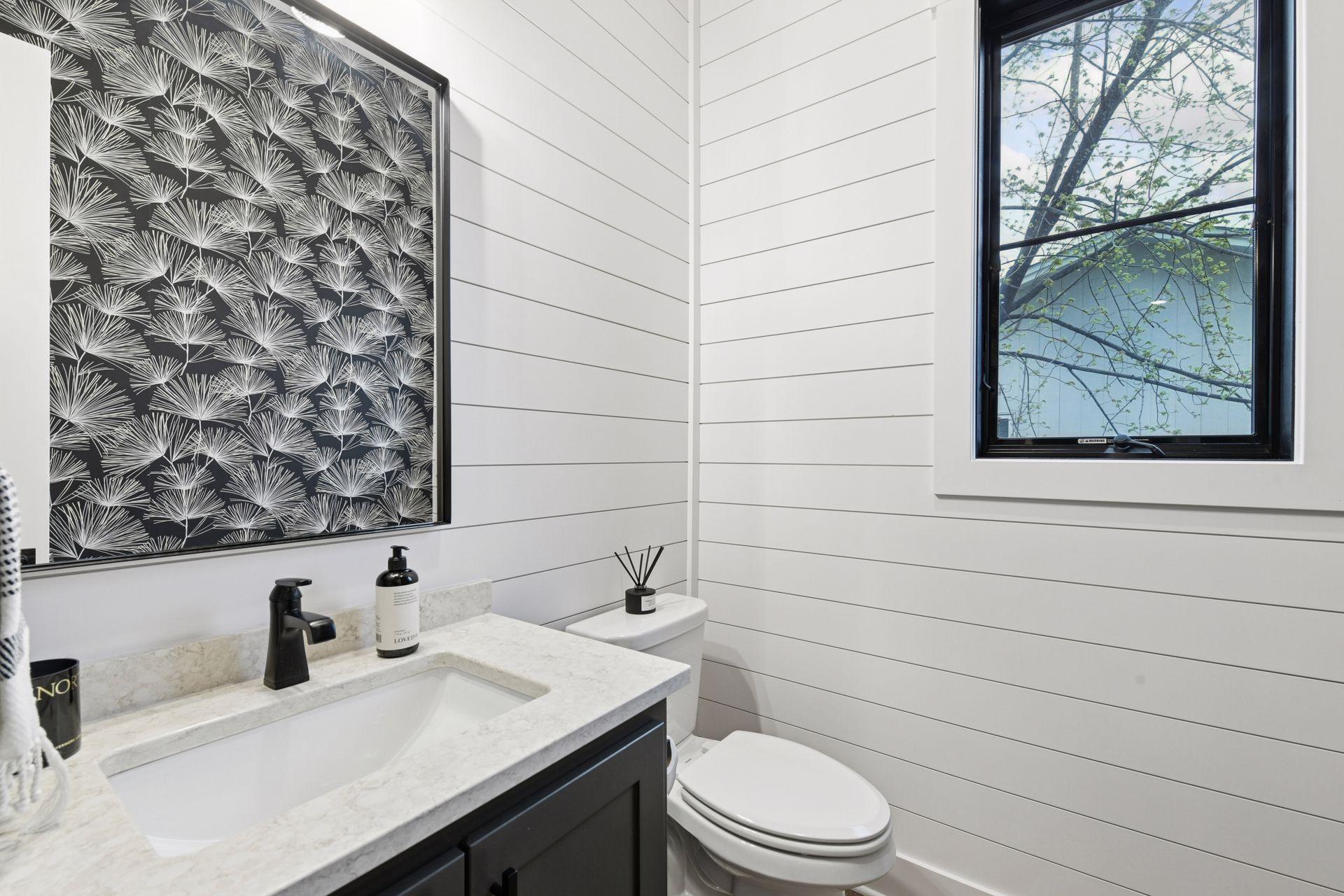 5721 Olinger Road, Edina, Minnesota image 31