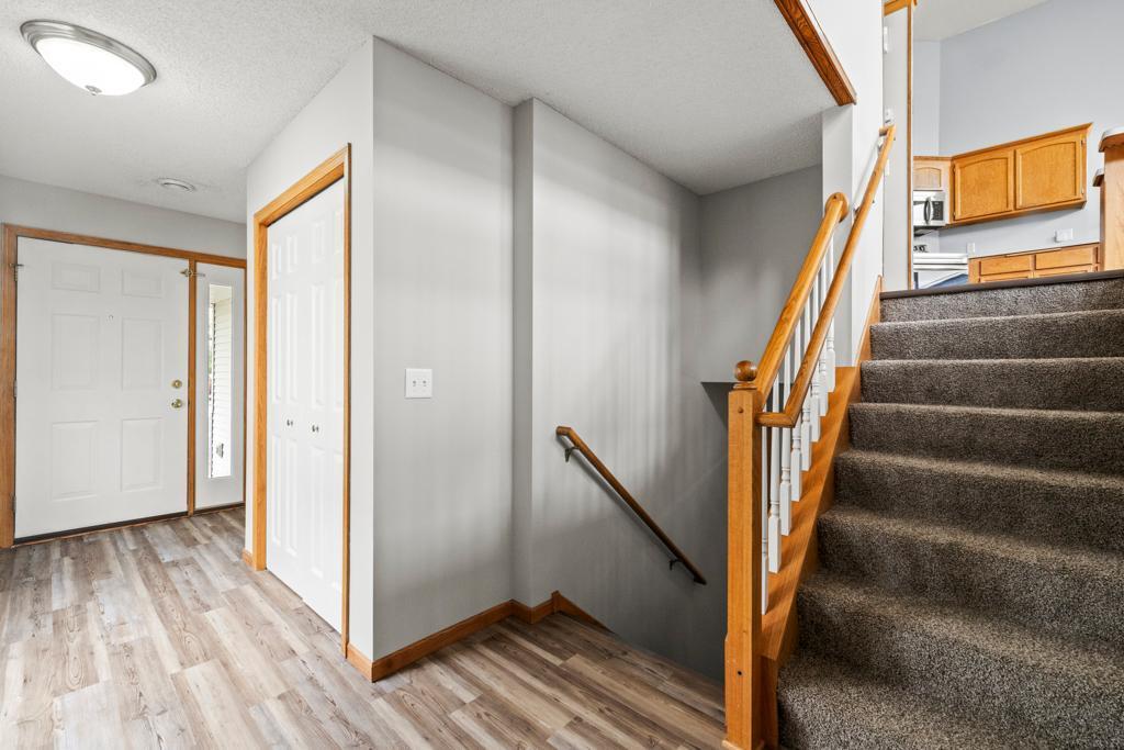 22433 Evergreen Circle, Forest Lake, Minnesota image 26