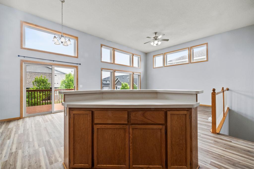 22433 Evergreen Circle, Forest Lake, Minnesota image 15