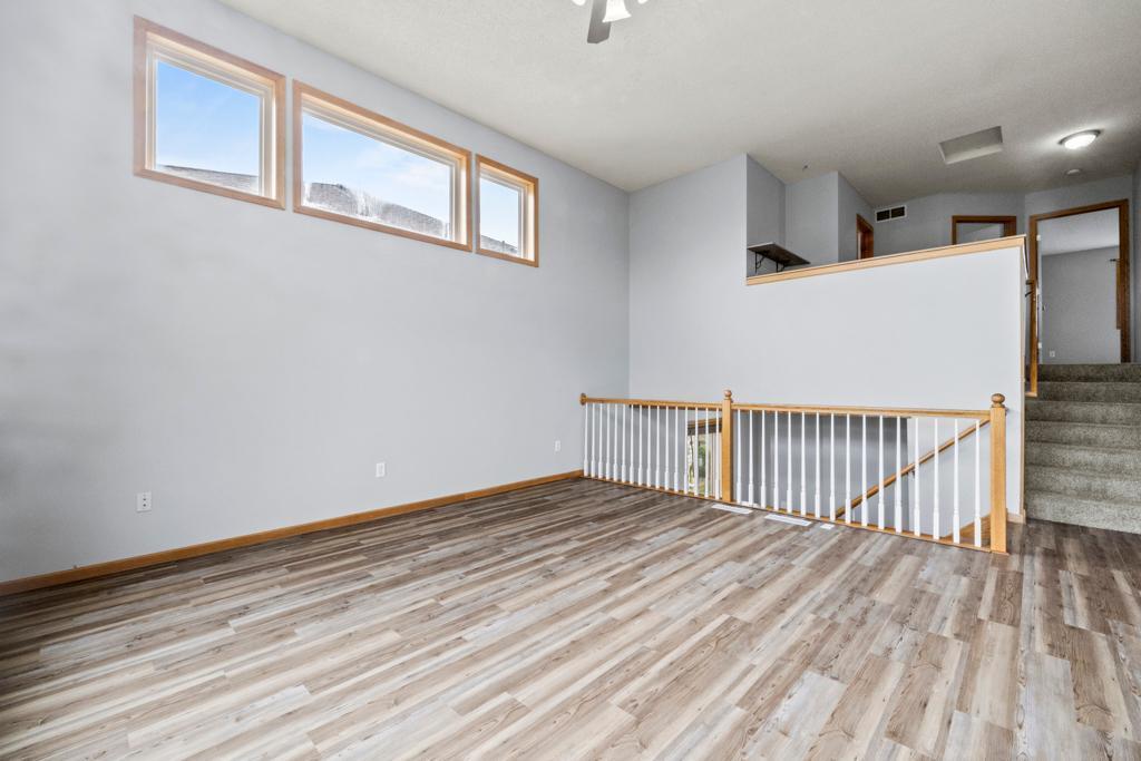22433 Evergreen Circle, Forest Lake, Minnesota image 6