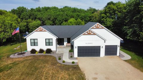 Homes For Sale - 28492 Hogan Avenue<br/> Randolph, MN 55065