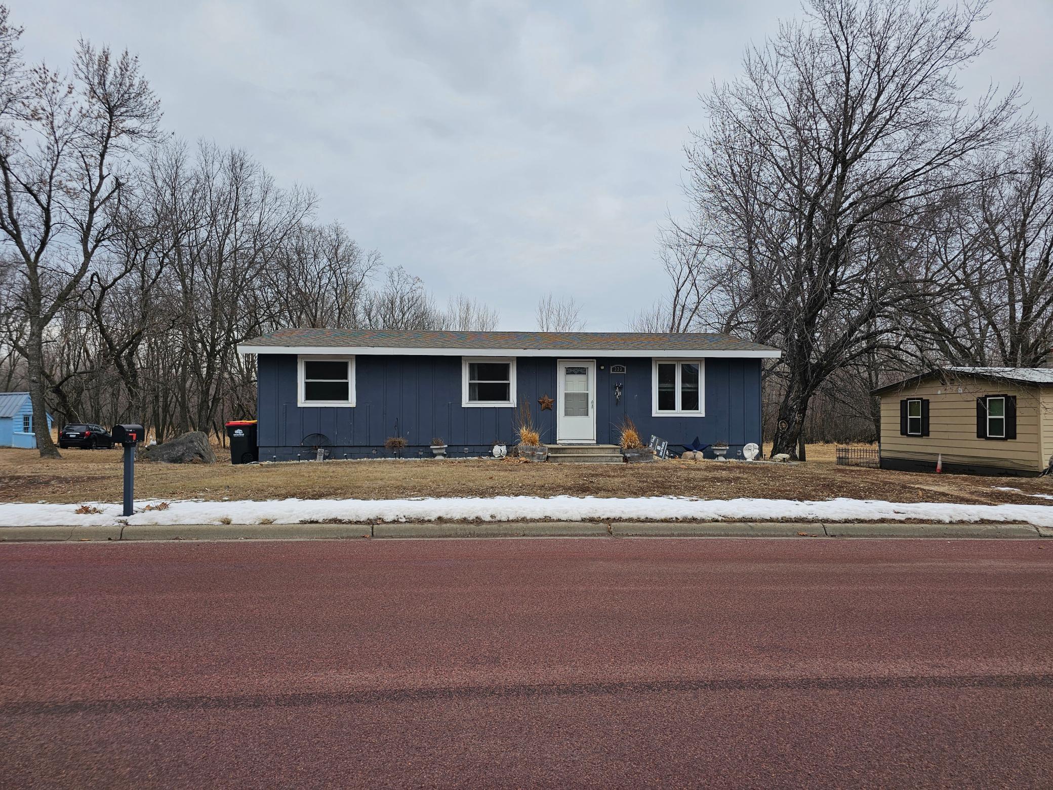 333 Front Street, Redwood Falls, Minnesota image 1