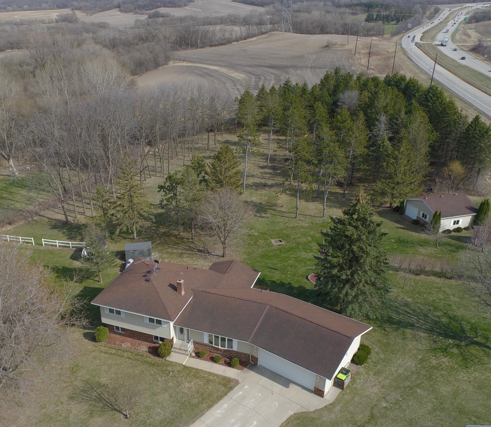 46282 186th Avenue Court, Zumbrota, Minnesota image 1