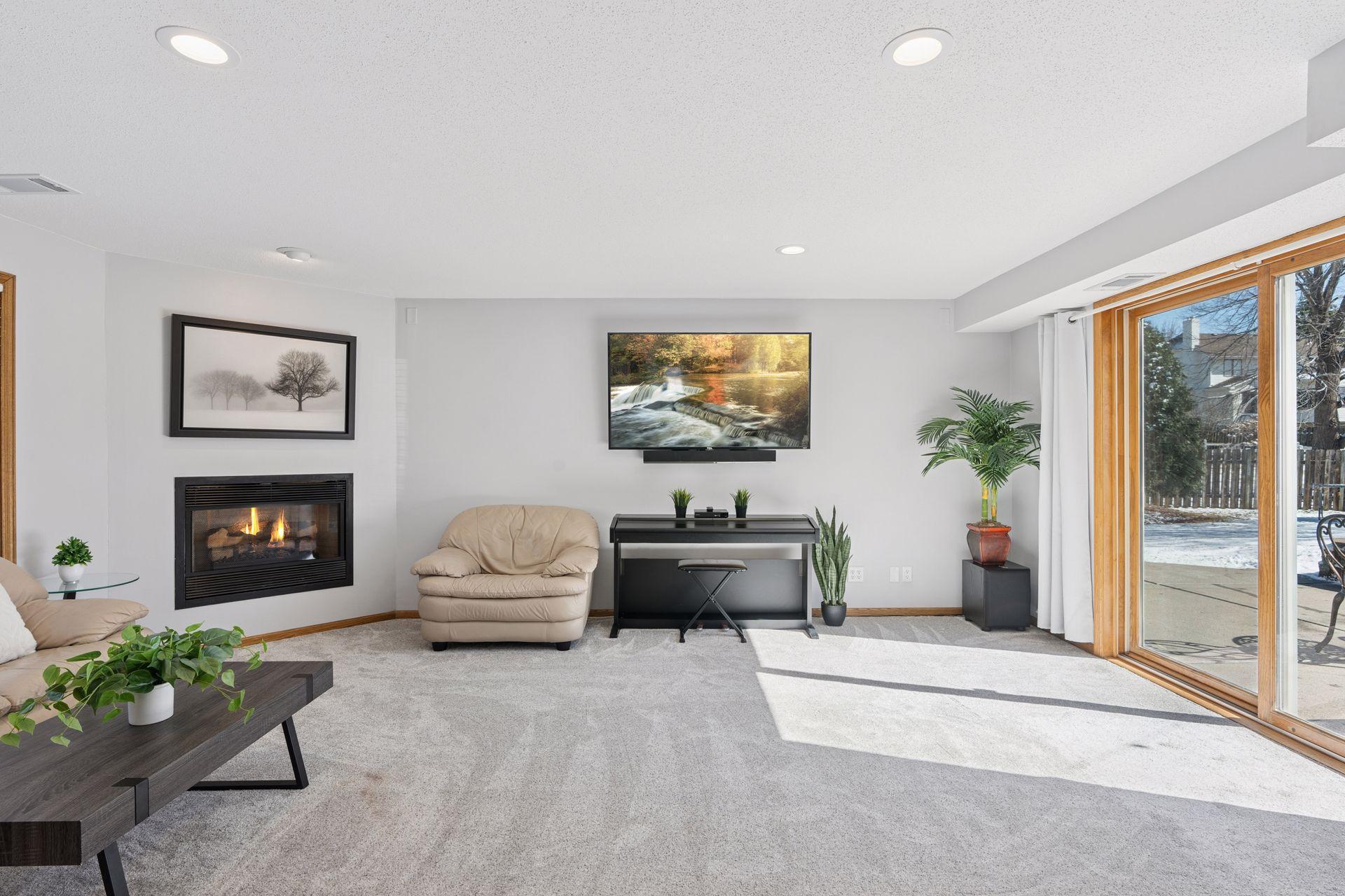 2255 Comstock Lane, Minneapolis, Minnesota image 14