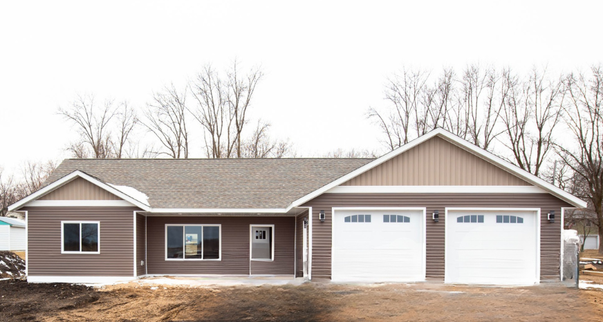 307 Bryce Street, Lowry, Minnesota image 1