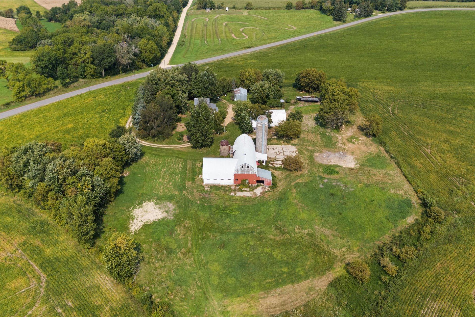 W11299 County Road J, Stockholm, Wisconsin image 1