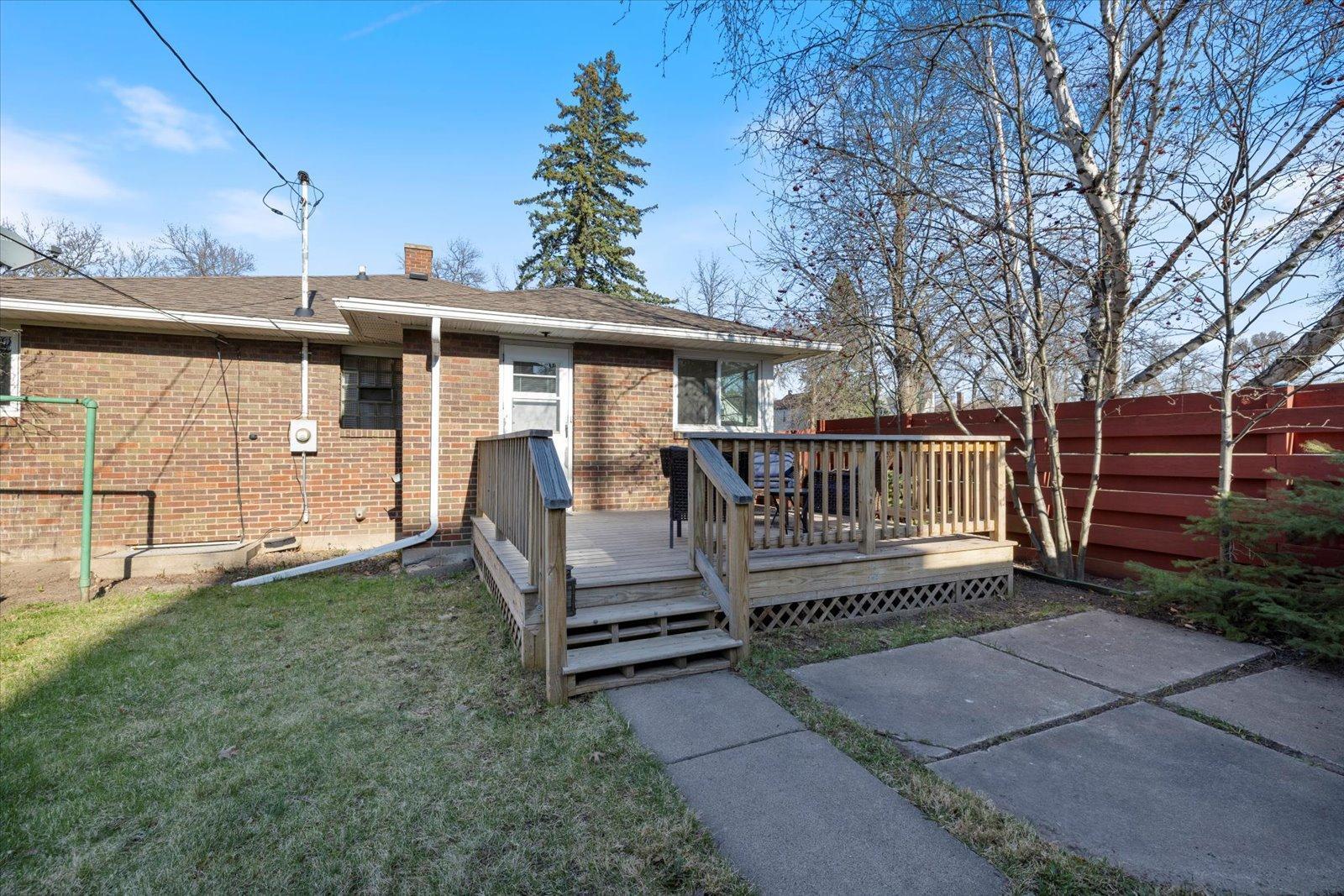 515 E 23rd Street, Hibbing, Minnesota image 44