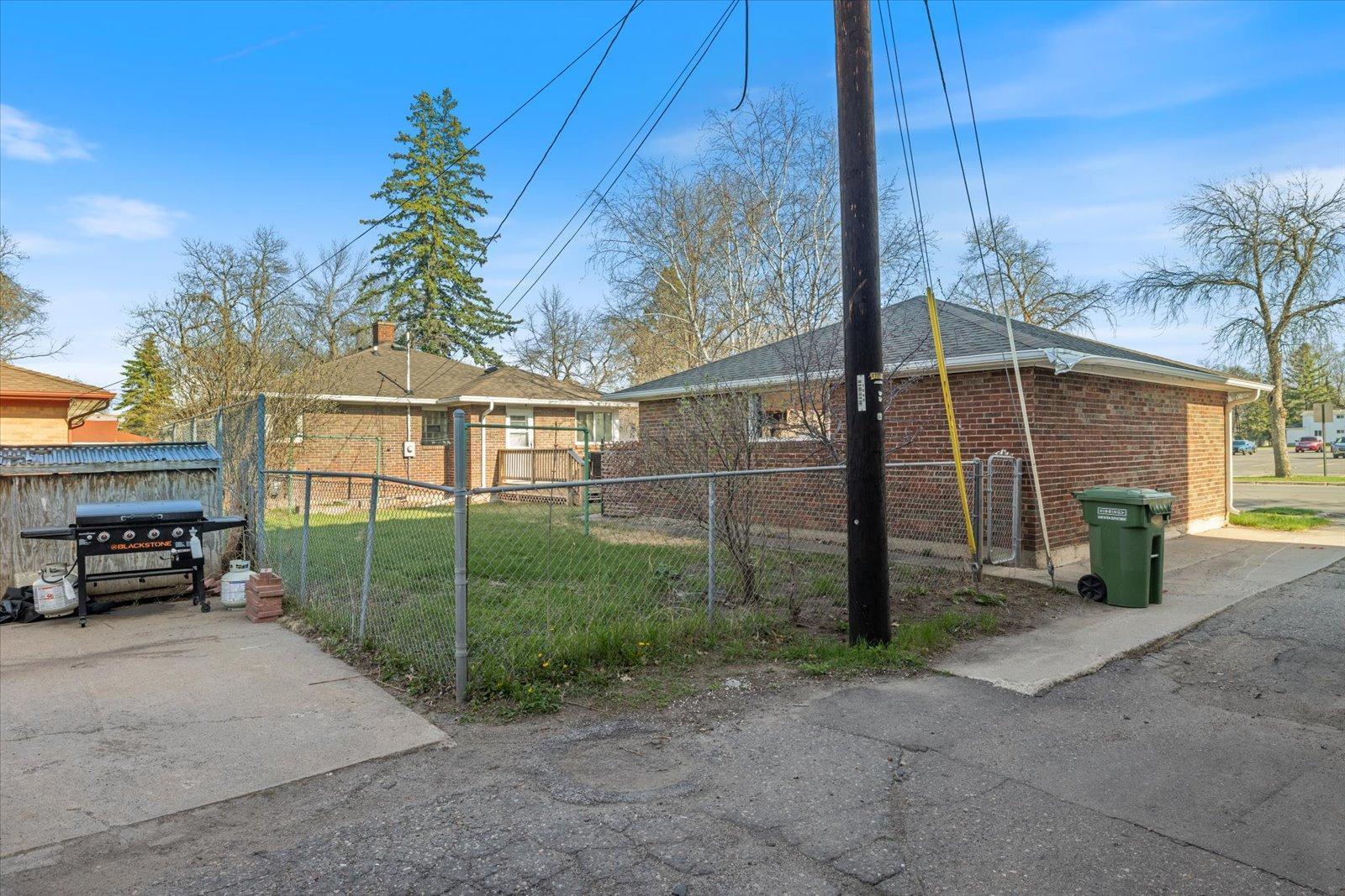 515 E 23rd Street, Hibbing, Minnesota image 41
