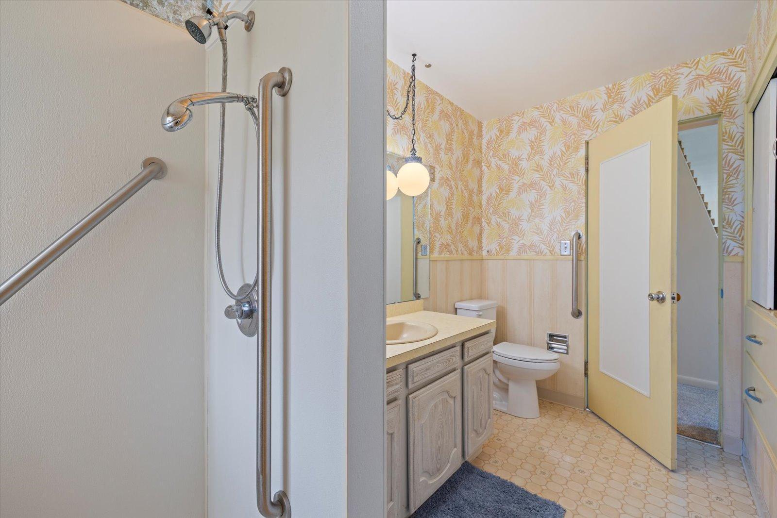 515 E 23rd Street, Hibbing, Minnesota image 32
