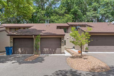 Townhouse For Sale - 112 South Drive<br/> Circle Pines, MN 55014
