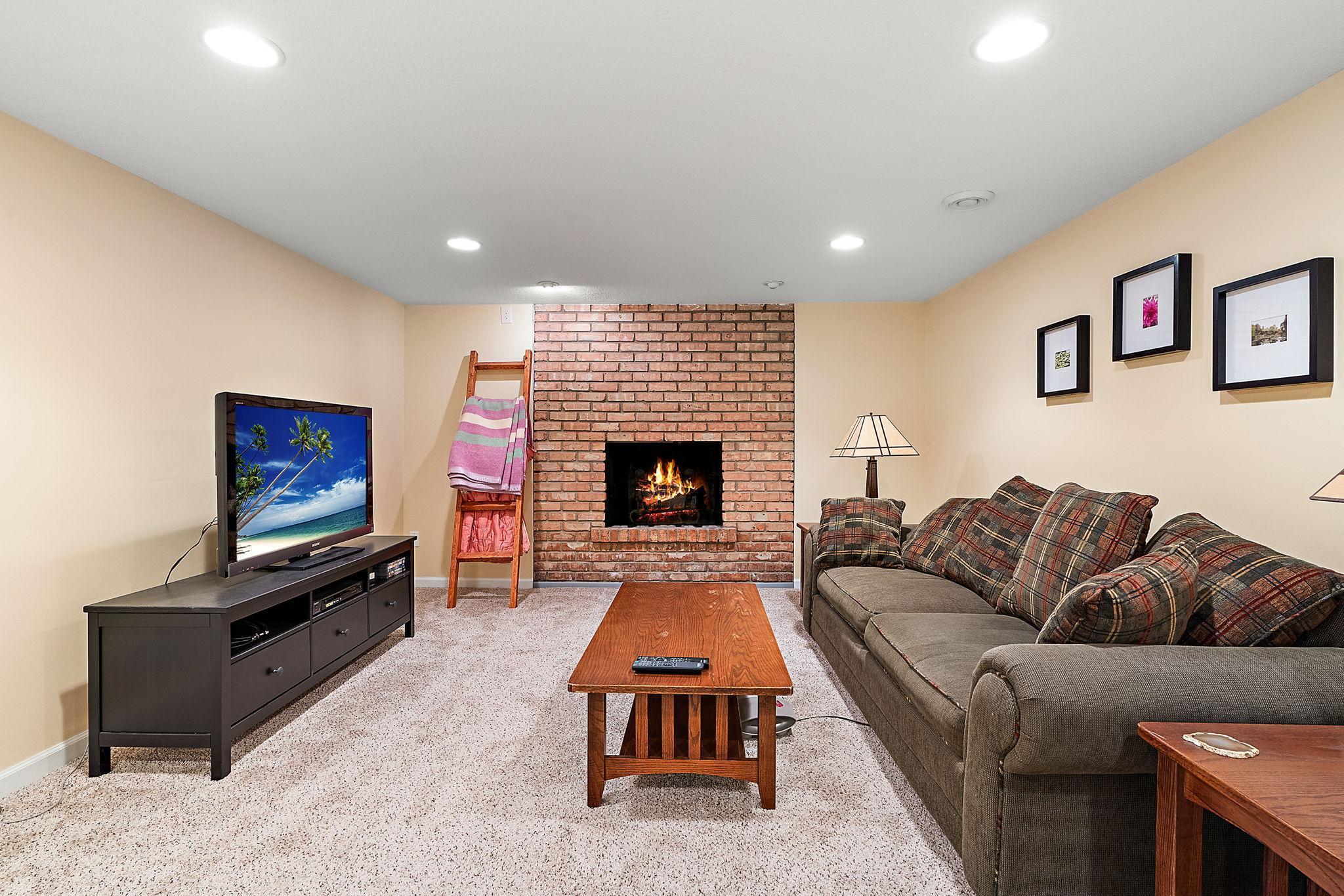 6300 Rolf Avenue, Minneapolis, Minnesota image 23