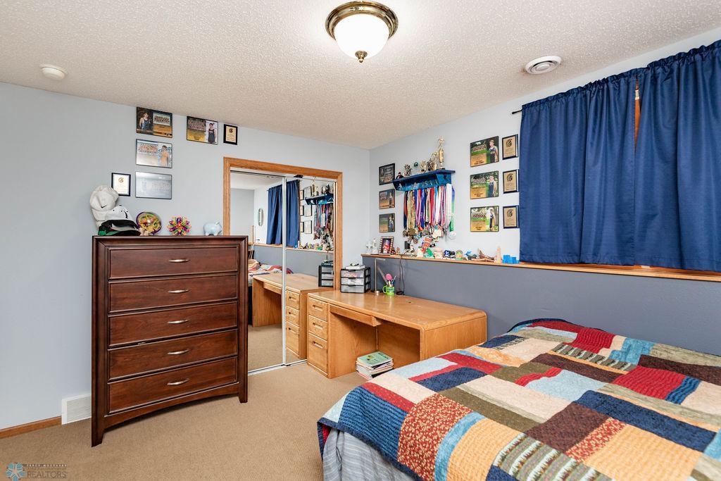 1106 44th Avenue, Fargo, North Dakota image 40