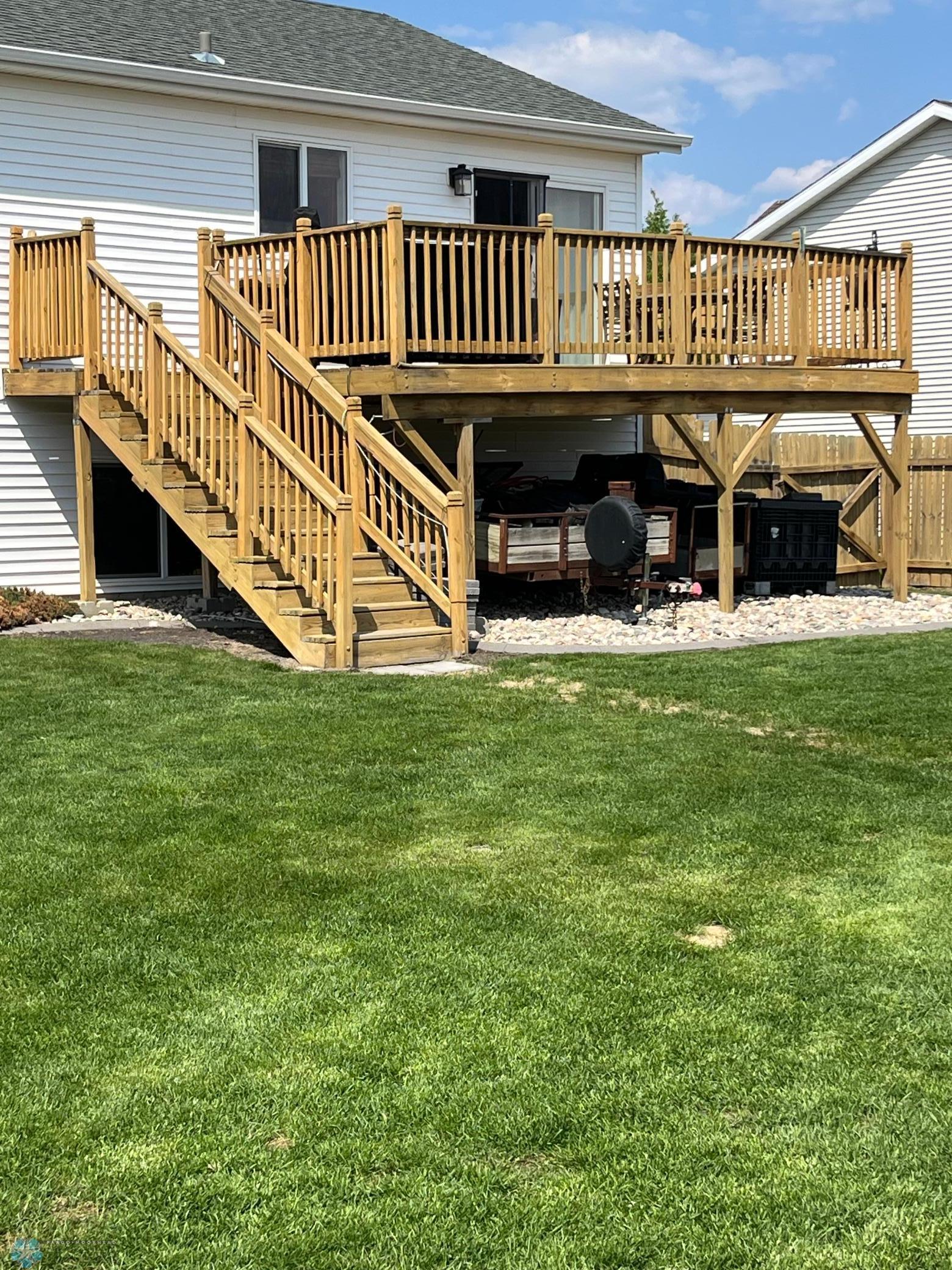 1095 Parkway Lane, West Fargo, North Dakota image 38