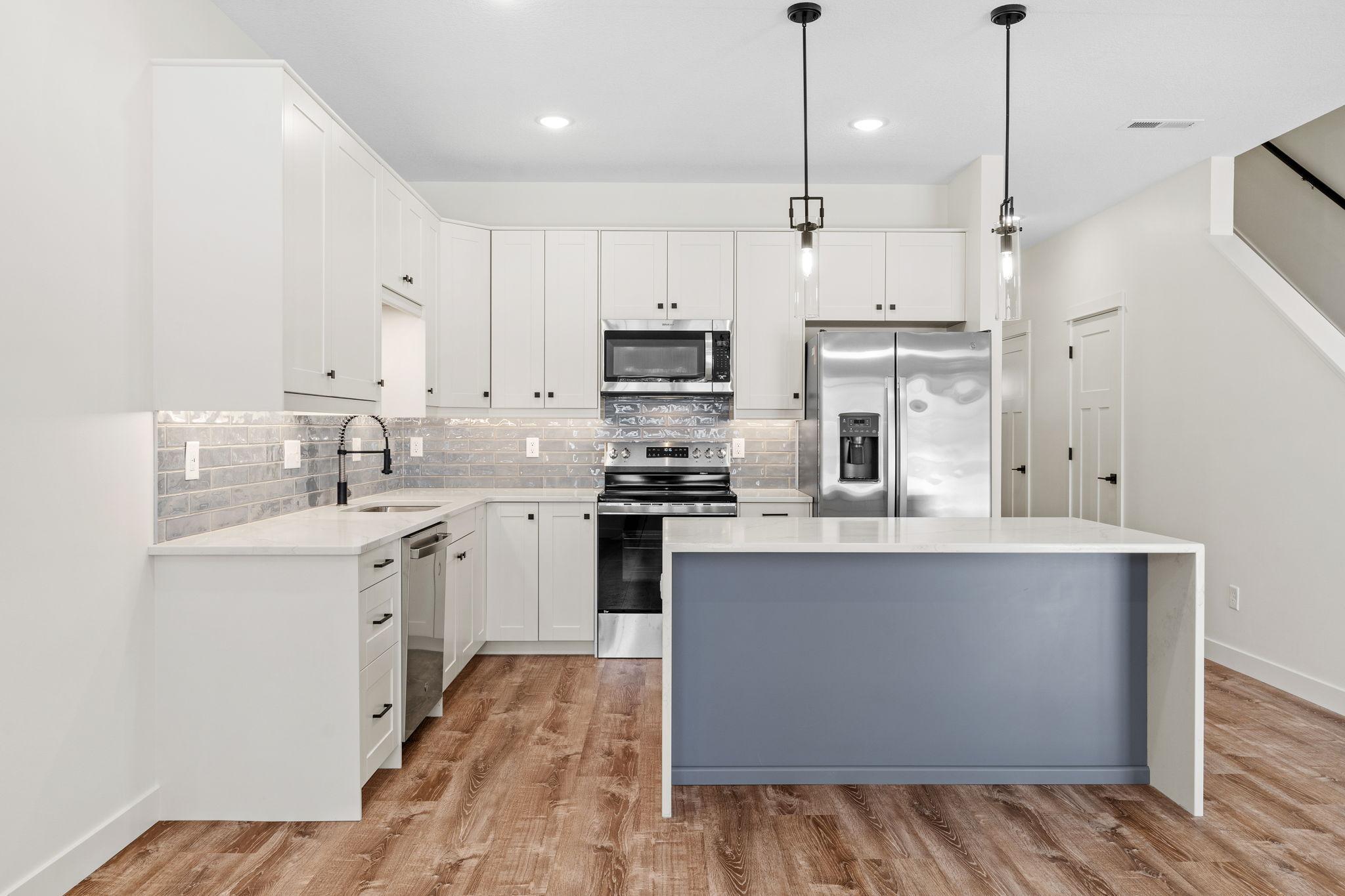 425 W 8th Street #23, New Richmond, Wisconsin image 1