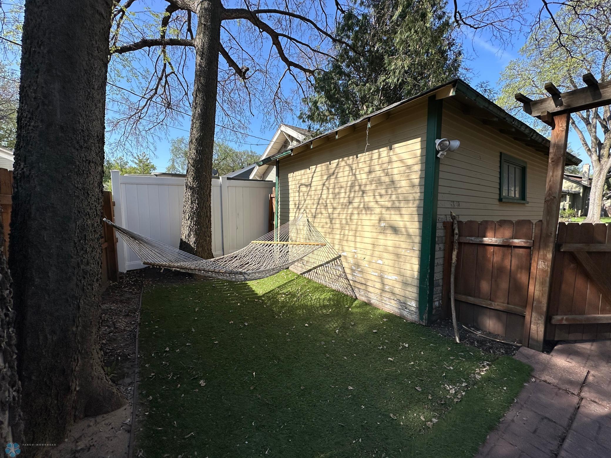 911 8th Street, Fargo, North Dakota image 39