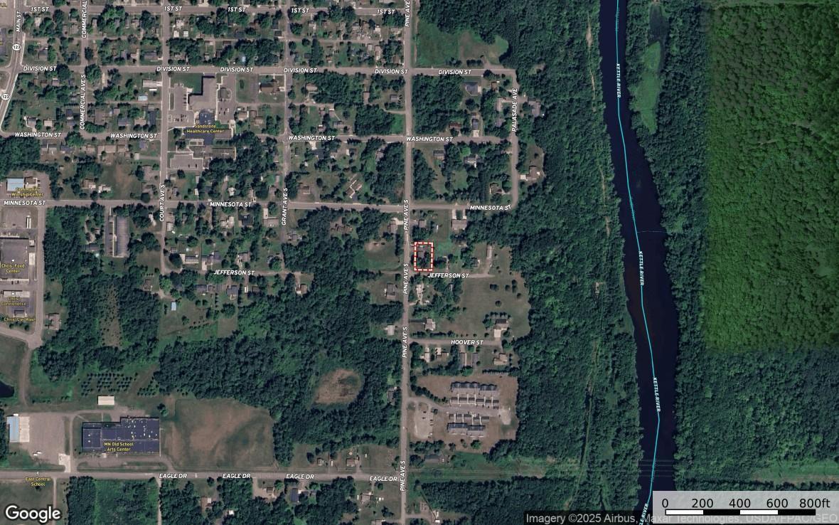 318 Pine Avenue, Sandstone, Minnesota image 24