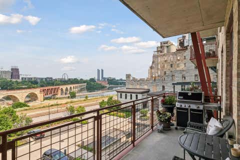 Condo For Sale - 600 S 2nd Street<br/> Minneapolis, MN 55401