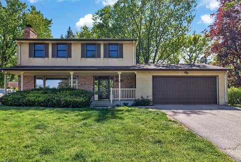 Homes For Sale - 2431 Francis Street<br/> Dakota County, South Saint Paul, MN 55075