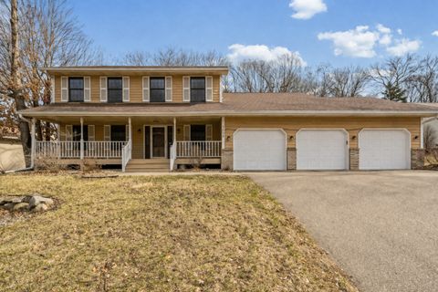 Homes For Sale - 10013 170th Street<br/> Dakota County, Lakeville, MN 55044