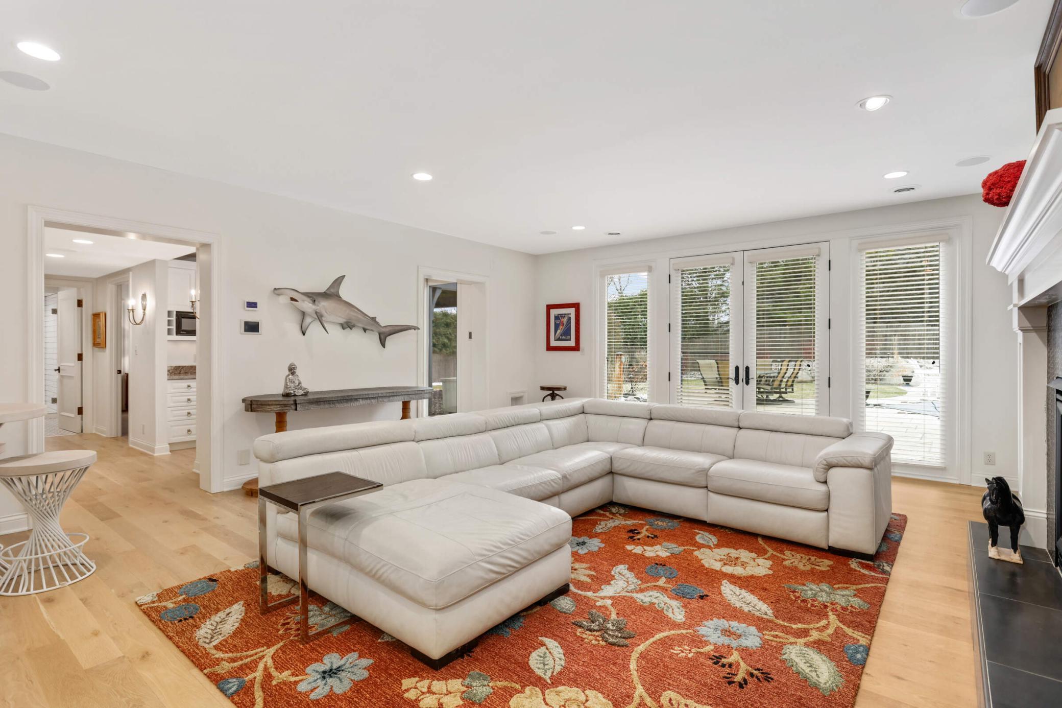16110 Crosby Cove Road, Wayzata, Minnesota image 44
