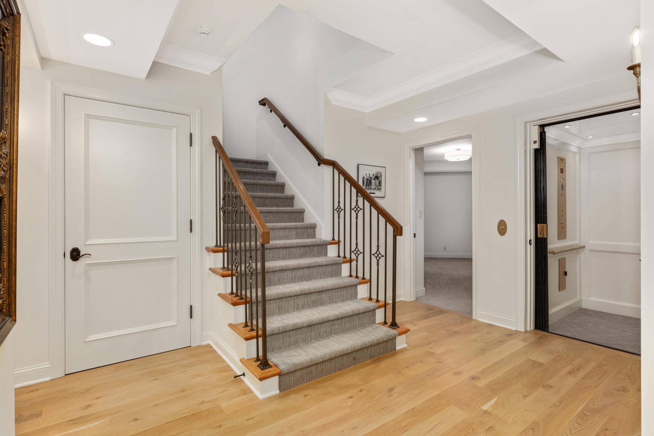 16110 Crosby Cove Road, Wayzata, Minnesota image 39