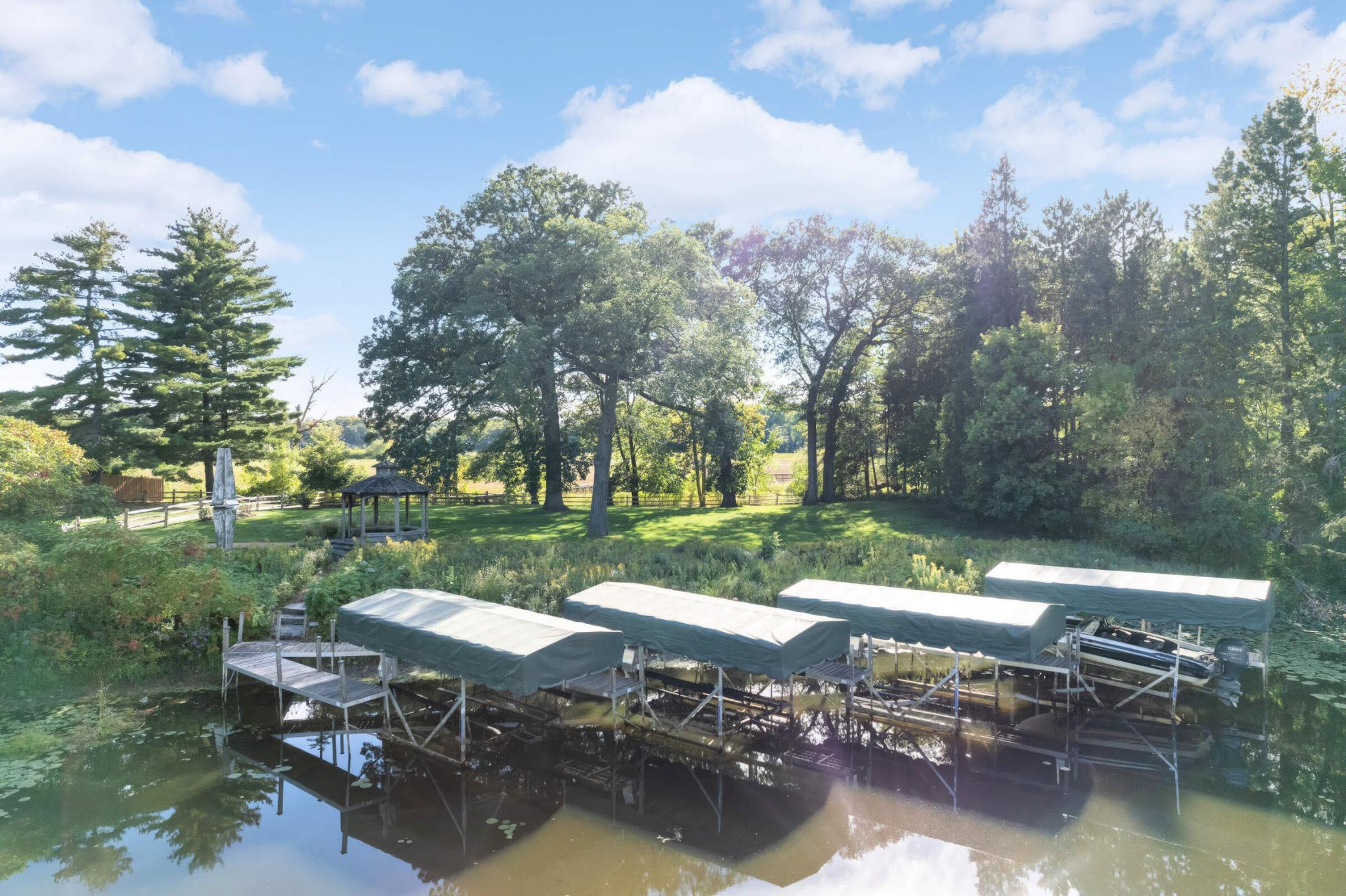 16110 Crosby Cove Road, Wayzata, Minnesota image 3