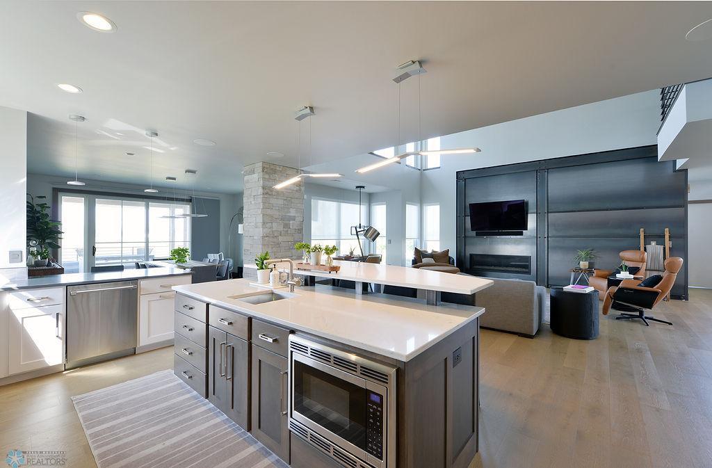 6053 Wildflower Drive, Fargo, North Dakota image 14