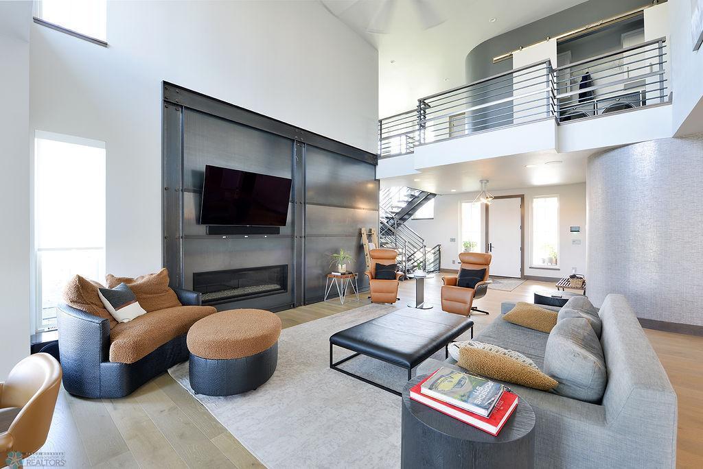6053 Wildflower Drive, Fargo, North Dakota image 10