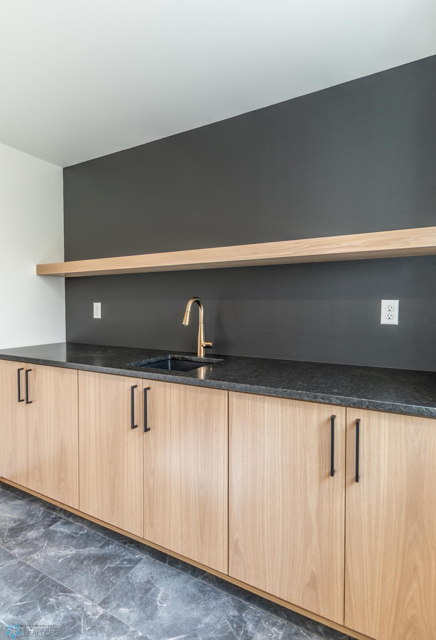 Horace, North Dakota 58047, United States, 5 Bedrooms Bedrooms, ,4 BathroomsBathrooms,Residential,Active,92934