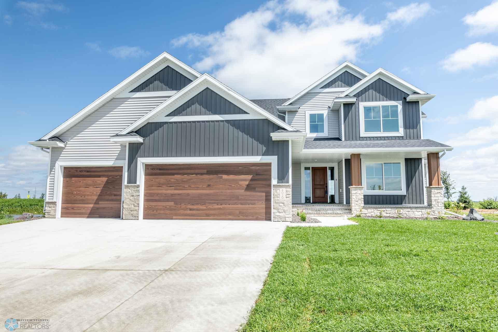 Horace, North Dakota 58047, United States, 5 Bedrooms Bedrooms, ,4 BathroomsBathrooms,Residential,Active,92934