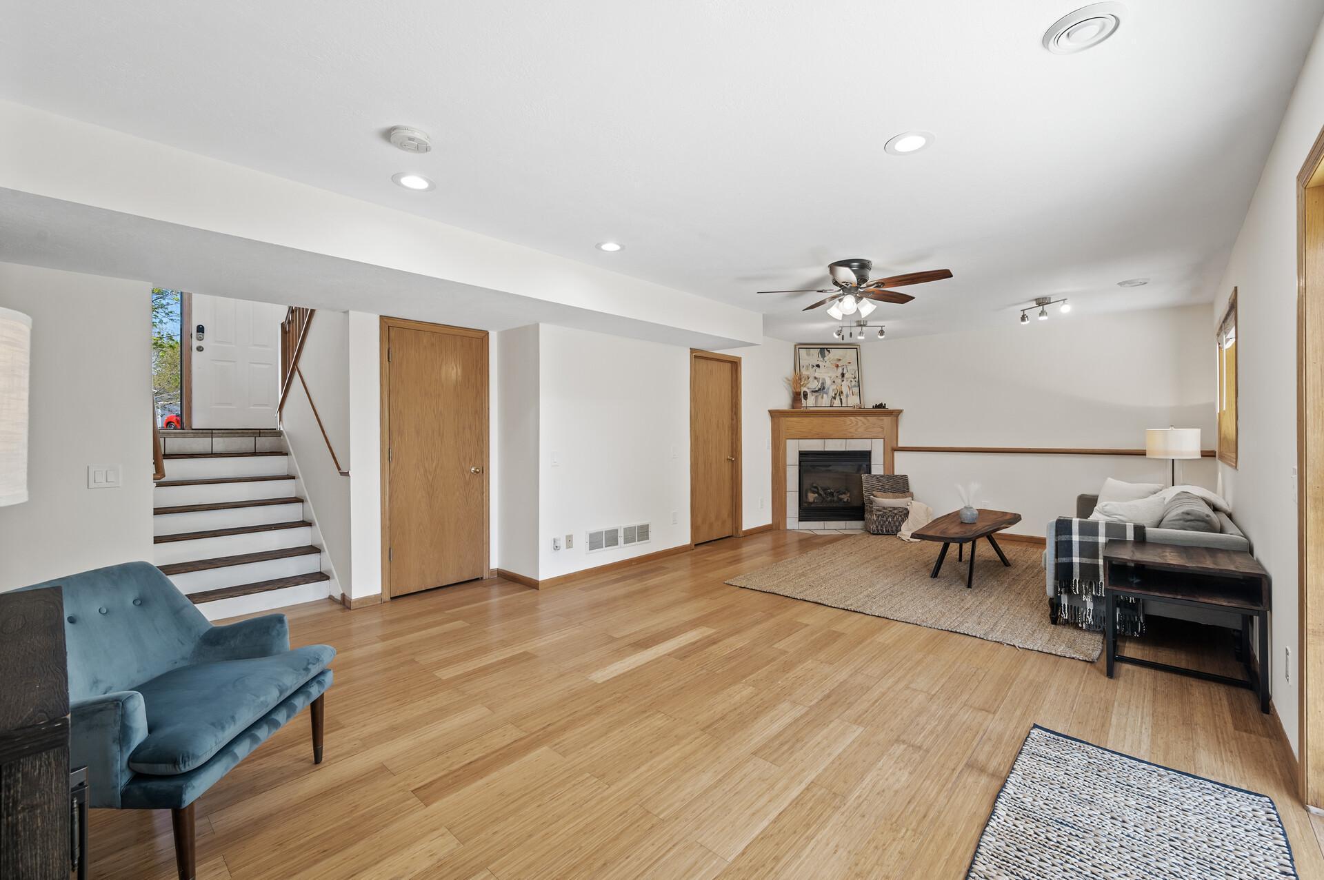 14061 Belmont Trail, Rosemount, Minnesota image 32